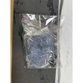 A01, kit de accesorios (alfombrilla antideslizante, silicona antideslizante, ganchos adhesivos, tornillos)