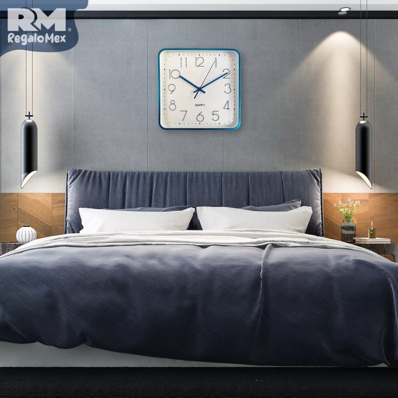 Rm Regalomex Reloj Cuadrado De Pared Plástico Innovador 30 Centímetros