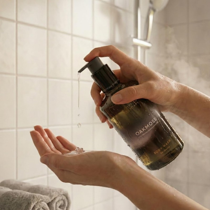 Scottish Fine Soaps Oakmoss Shower Gel 300 ml