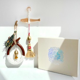 I agree to third-party provision for the delivery of amulet pollack set, gift wrapping, housewarming, opening, good luck interior, and National Museum of Korea goods. / 액막이 명태 세트 선물포장 집들이 개업 행운 인테리어 국립중앙박물관굿즈 배송을 위한 제3자 제공에 동의합니다