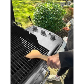 Outset 76547 Small Grill Scraper Verde, Brown