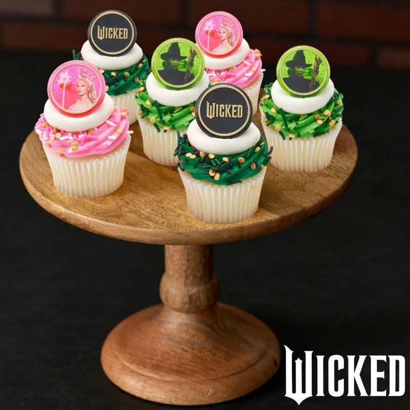 Wicked Cupcake Rings With Glinda And Elphaba, 24 Cupcake Toppers