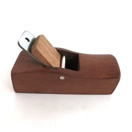 Mipcase Mini Adjustable Spokeshave Tool with Flat Base Alloy for Wood Craft Polishing Ergonomic Design Durable Metal Hand Tool for Precision Woodworking