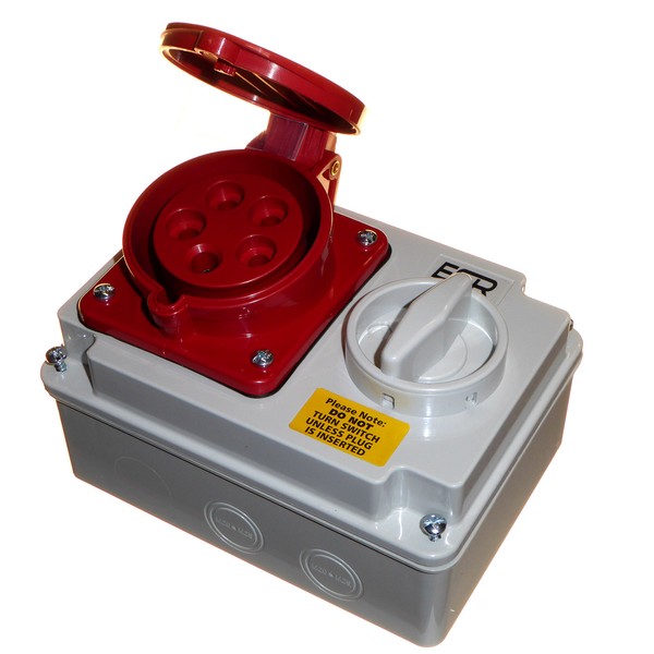 32 Amp 415V 5 Pin Interlock Socket Switched 3P+N+E 3
