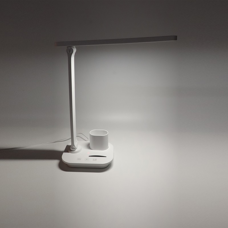LED Desk Lamp 3 Colors Stepless Dimming Touch Control Eye