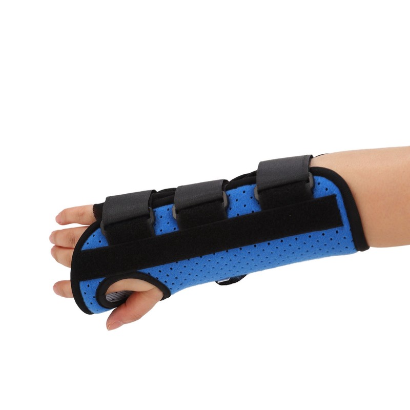 Wrist Brace Medium Adjustable Ergonomic Carpal Support Brace with Splint