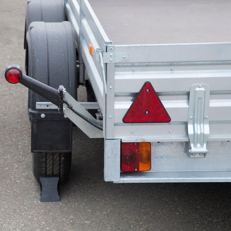 Car Trailer Reflector Triangle, 2 Pack, Red Reflectors for Trailer