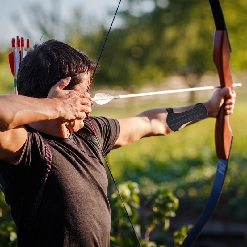 elToro Traditional Arm Guard Short - Black Edition; Accessories for