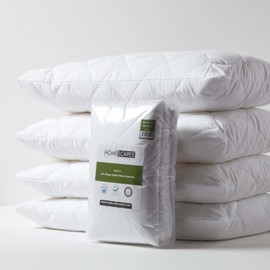 HOMESCAPES Set of 4 Anti-Allergy Pillow Protectors 48 x 74 cm Hypoallergenic Oeko-Tex Certified Pillow Covers with Anti-Bacterial Fibres and Envelope Closure