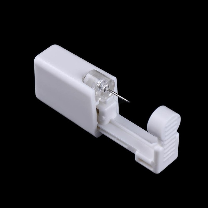 2Pcs Self Ear Piercing Kit, Disposable Sterile Ear Piercing Kit,