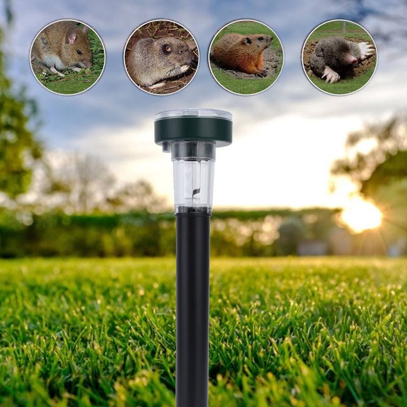 2PCS LED Mouse Expeller Ultrasonic Solar Snake Repeller Ground Insertion
