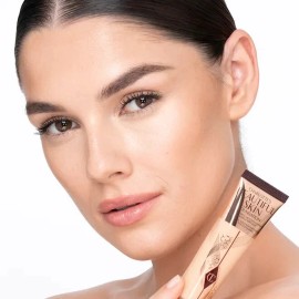 Charlotte Tilbury Beautiful Skin Foundation - 4 Warm 1.0fl oz