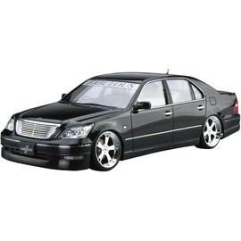Aoshima The Tuned Car Series 1/24 Fabless UCF31 Celsio '03 (Toyota) Plastic Model