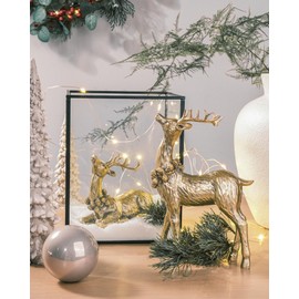 DN DECONATION 2pcs Cold Christmas Reindeer Statue，Small Resin Reindeer Figurine Indoor，Tabletop Reindeer Christmas Decor，Deer Figurine Decorations for Home