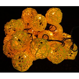 Rattan-ball light chain yellow / Ball light chains