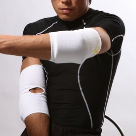 BODYMAKER KD010 Elbow Guard 1 Pair Karate Supporter Elbow Protector Kickboxing Kickboxing Guard Shin Jr Junior Size Kids Karate Supporter Protective Gear S White