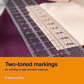 Fiskars - Regla de costura de 3 x 18 pulgadas con líneas de rejilla, suministros de costura y acolchado, suministros de arte y manualidades, transpare