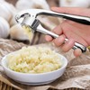 Oiieco Garlic Press Set, Garlic Crusher Mincer Dual Function Heavy