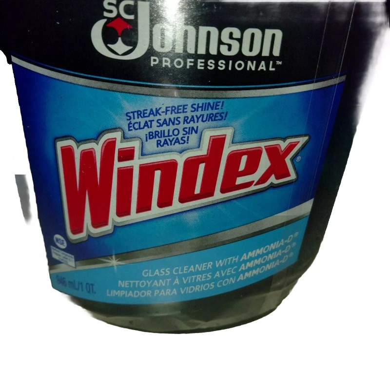 Windex WIN32 Glass Cleaner with Ammonia-D, 32oz Trigger Spray Bottle