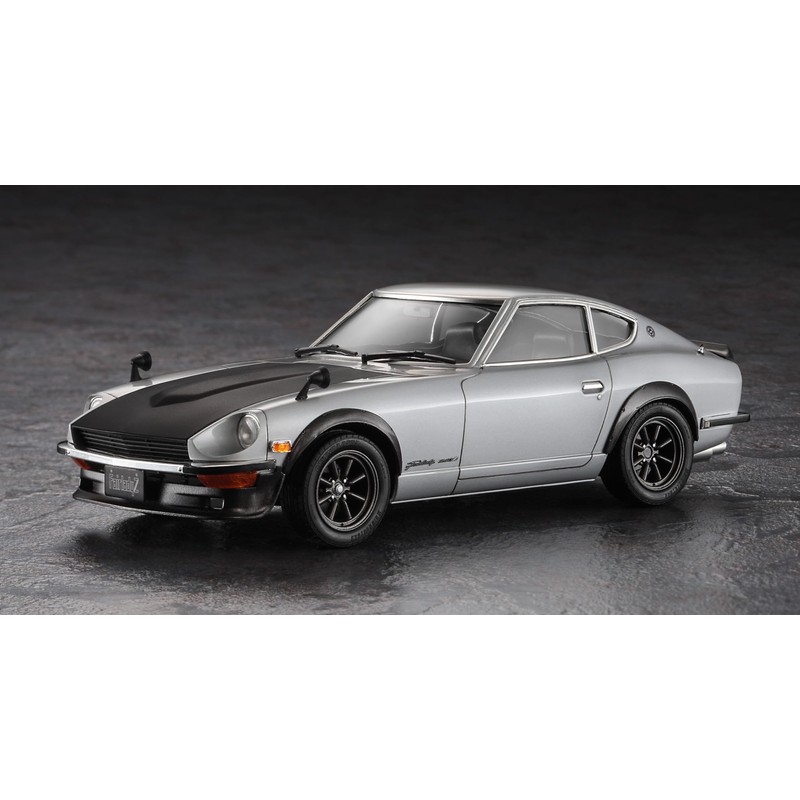 Hasegawa 1/24 Nissan Fairlady 240Z Plastic Model Kit