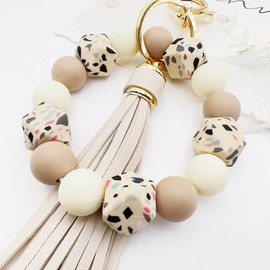 Acrylic Silicone Beaded Bracelet Keychain Key Ring for Women, Key Chain with PU Tassel, Car Keyring Wristlet Bag Pendant (Beige)