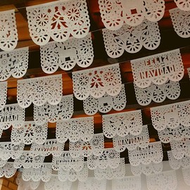 Feliz Navidad Decorations White Christmas Papel Picado, 5 Pack Feliz Navidad Banner for Christmas Party, Made from Tissue Paper Over 60ft WS11