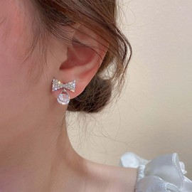 Crymystal Vintage Crystal Bow Earrings for Women Rhinestone Bow Knot Earrings Silver Bow Stud Earrings Minimal Bow Tie Earrings for Teen Gifts