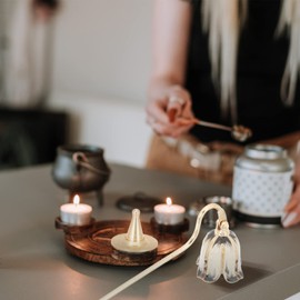 Candle Extinguisher Candle Snuffer Extinguisher with Handle Vintage Flower Wick Flame Snuffer Candle Stopper for Putting Out Candles Flame Safely Candle Lovers