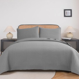 Petrichor Gray Quilt King Size Bedspread-Pre-Washed Lightweight & Thin for All Seasons,Ultra Soft & Breathable Comforter,Machine Washable,3-Piece Set:1Quilt(106" x96”) and 2 Pillow Shams(20"x36")