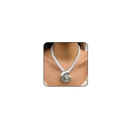 VRNGI Beach Jewelry for Women Seashell Necklace Gold Starfish Necklace Beach Necklaces for Women Surfer Puka Shell Necklaces for Women Summer Beachy Seashell Jewelry (Style I)