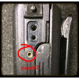 Motorola   NEW MOTOROLA OEM P1225 P1225LS ACCESSORY RETAINER CLAMP HLN9900A