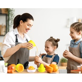Lechin Lemon Squeezer - Unique Citrus Juicer in Lemon Shape - Manual Juicer with Two Press Options for Various Fruits (Yellow)