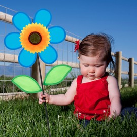 Tsocent 4 PCS Pinwheels, Wind Spinners and Party Favors Gifts for Kids, Outdoor Decorational Sunflower Pinwheels for Yard and Garden (Green)