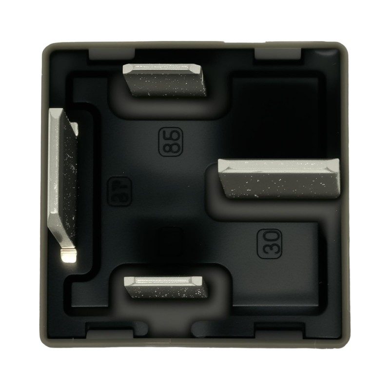 13306943 PA66-GF45 70A 12VDC 4Pins Automotive Relay