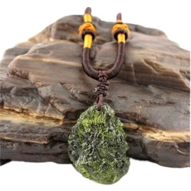 Moldavite Crystal Necklace Moldavite Pendant Czech Meteorite,Powerful Healing Chakra Stone for Men and Women（Green Glass）
