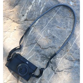 HITHUT Correa de cuello para cámara de liberación rápida, correa de hombro para cámaras digitales sin espejo, cuerda de escalada con bucle QD de liberación rápida, conector con junta tórica, longitud ajustable de 30 a 53 pulgadas, color gris