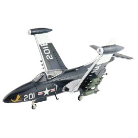 DCD Grumman F9F-5 Panther Aircraft VF-192 Golden Dragon USS Oriskany 1/48 Scale Diecast Model United States Navy Air Power