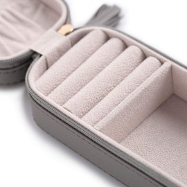 Small Jewelry Box Travel Jewelry Box Portable Jewelry Box MINI Jewelry Box Jewelry Storage Box Leather Jewelry Box (Gray)