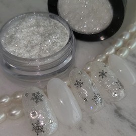 Bonnie B Nail Chiffon Tok Tok White Silver Pearl Glitter Nail Materials / 보니비네일 쉬폰톡톡 화이트실버펄 글리터 네일재료