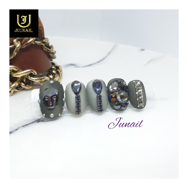 Black Diamond Handmade Nail Tips - Long Nose Pin /