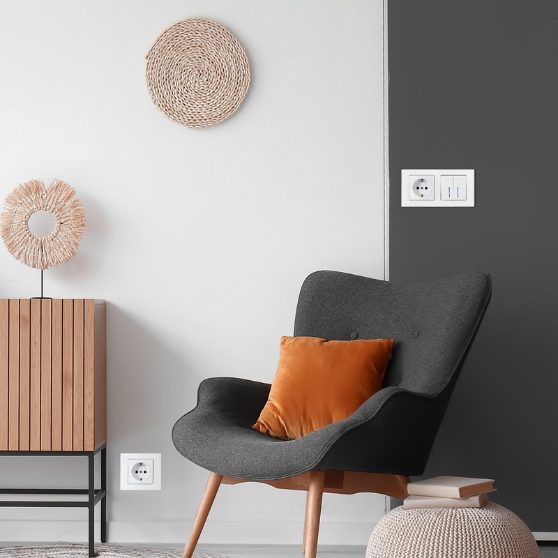 Flush-Mounted Socket, Cover, Plug-In Terminal, All-in-One, Series M1 Pure White