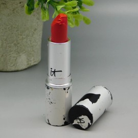 It Cosmetics Blurred Lines Lipstick IT GIRL 0.11 oz DEFECT/ RUBBED