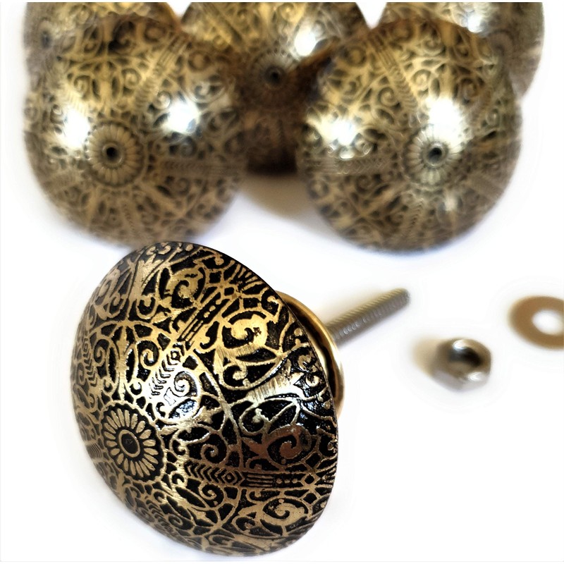 French Furniture Fittings Set of 6 Brass Knobs (FFF) -