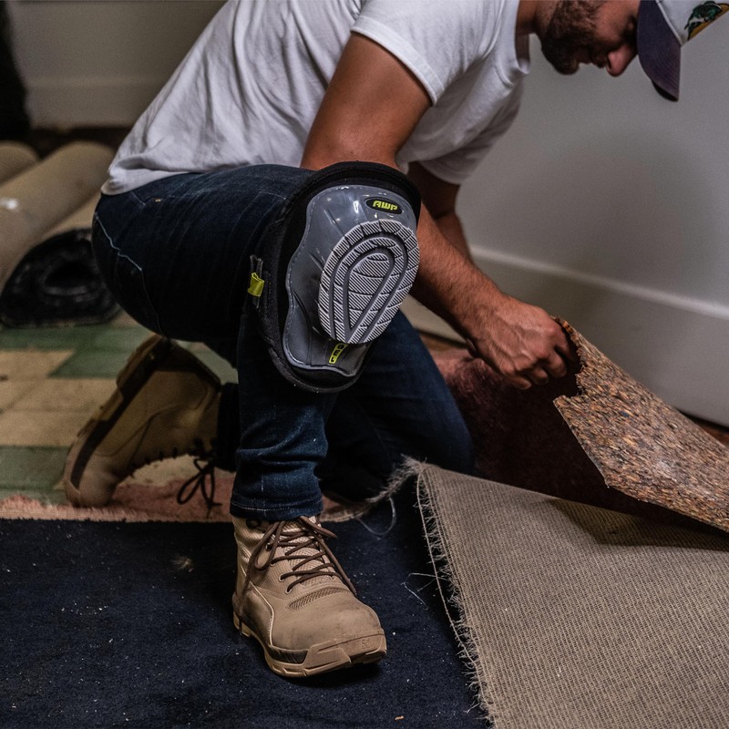 AWP Gel Stabilizer Flooring Roofing, Decking Non-Skid Knee Pads with