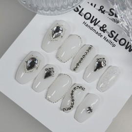 [Slow&Slow Nail Tips] White Crown Nail - Almond / [슬앤슬네일팁] 화이트크라운네일 - 아몬드