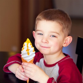 Artificial Ice Cream Scoops Realistic Simulation Imitation Fake Food Desserts Model Replica Fake Ice Cream Balls Photography Prop for Home Shops Staging Display (Plastic ice Cream with Yellow Sauce)