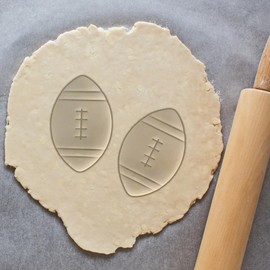 MOOSE GOODS Moose Goods Football Cookie Cutter Set of 2 - Sports Cookie Cutters Shapes, Food Safe Plastic - Themed Football Cookie Cutters for Birthday Football Cookies - Football & Helmet (3.5 inch), Gray