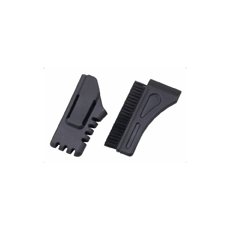 Zett BL2230 Baseball Umpire Brush (with Case) Black