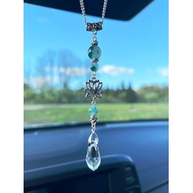 Lotus Flower Rear View Mirror Car Charms,Sun Catcher Pendant Lotus Hangings for Car Decoration Indian,Boho Green Stone Bead Healing Crystal Lotus Energy Cute Car Decor Accessories