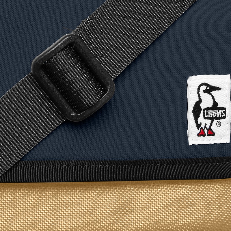 Chums Bag Small Camera Shoulder Sweat Nylon, Navy x Beige
